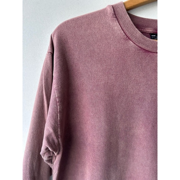 ASOS DESIGN Petite oversized washed sweatshirt in blush - Picture 4 of 11